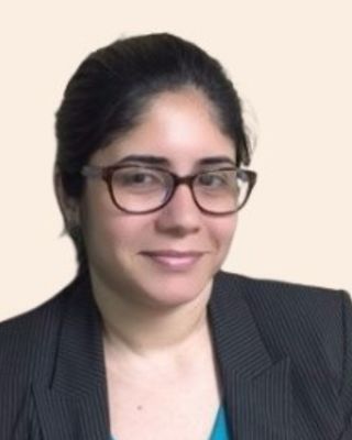 Photo of Naureen Munawar, MD