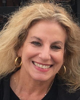 Photo of Elizabeth Stern, LCSW, MA, Clinical Social Work/Therapist in Fairfield, CT