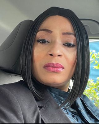 Photo of Victoria Olaniyan, Psychiatric Nurse Practitioner, DNP, APN, PMHNP