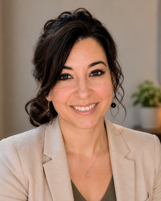 Photo of Hannah Merley, Clinical Social Work/Therapist, LICSW, MSW, MS