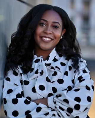 Photo of Che'vaniece Marshall, Licensed Professional Counselor, LPC