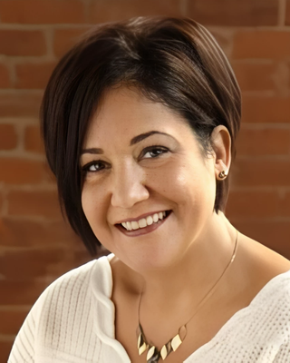 Photo of Elizabeth Calderon, Marriage & Family Therapist, LMFT