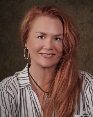 Photo of Holly McIntyre, MSW, LCSW, Clinical Social Work/Therapist in Hollywood