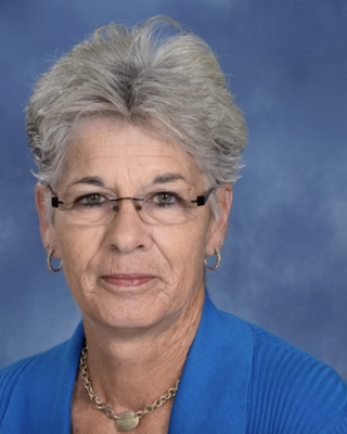 Photo of Annella Dixon, Licensed Mental Health Counselor