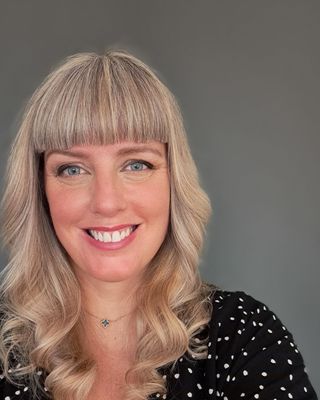 Photo of Caroline Allen, Counsellor, MNCPS Acc.