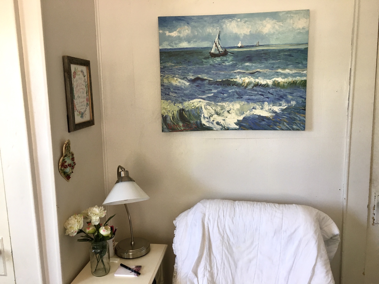 Gallery Photo of A safe and inviting atmosphere for online counseling sessions.