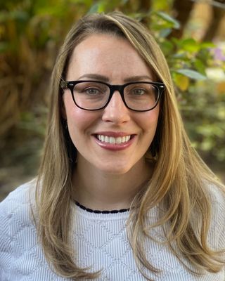 Photo of Mandy Lyons, Marriage & Family Therapist Associate, AMFT