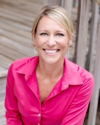 Photo of Julie M Simons, Clinical Social Work/Therapist