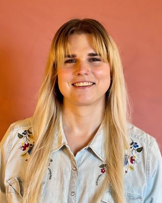 Photo of Anemone Schlotterbeck, Clinical Social Work/Therapist, LCSW