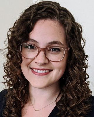 Photo of Sarah Heacock, Licensed Professional Clinical Counselor in Oakland, CA