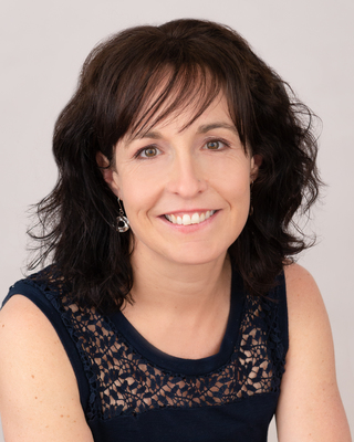 Photo of Jenni Jenkins, Clinical Social Work/Therapist, MSW, RSW