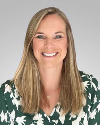 Photo of Rachel L. Toperzer, Clinical Social Work/Therapist, MSW, LCSW, EMDR