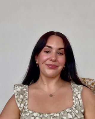 Photo of Julia Fors, Registered Psychotherapist (Qualifying), RP (Q)