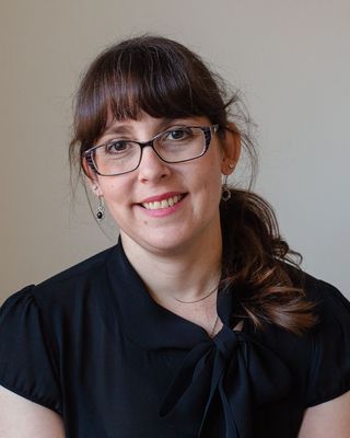 Photo of Elissa See, Social Worker, AMHSW