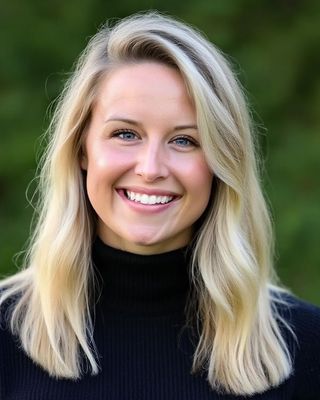 Photo of Heather Vogel, Psychiatric Nurse Practitioner, MSN, APRN, PMHNP-C