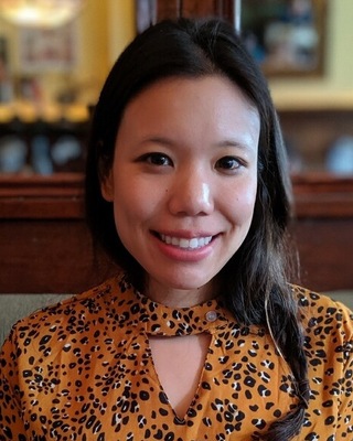Photo of Christina Li, Marriage & Family Therapist in Western Addition, San Francisco, CA