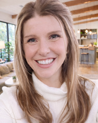 Photo of Molly Hamilton, Licensed Professional Counselor, MA, NCC, LPC, EMDR