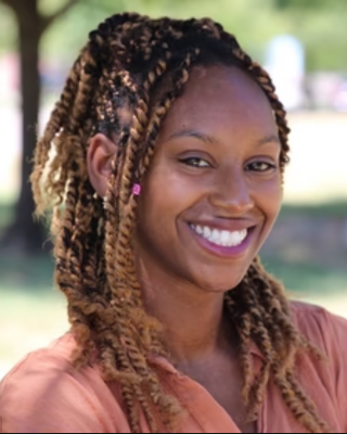 Photo of Cameron Lewis, Marriage & Family Therapist, LMFT