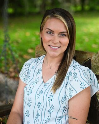 Photo of Erika Beck, Psychiatric Nurse Practitioner, MSN, PMHNP, FNP