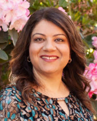 Photo of Neera Mehta, Counselor in Washington