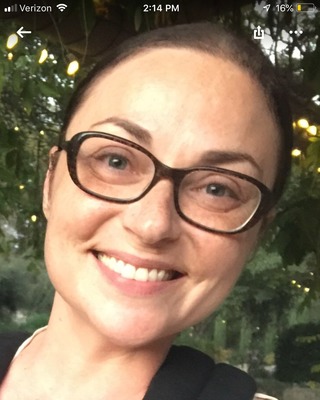 Photo of Michelle Logvinsky, Psychologist in Calabasas, CA