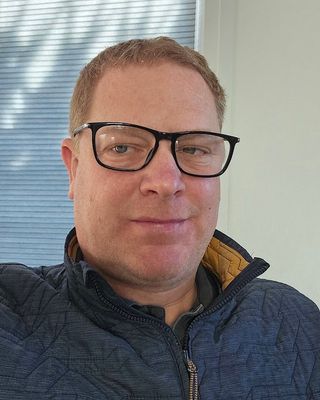 Photo of Russell Shepherd, Counsellor, MNCPS Acc.