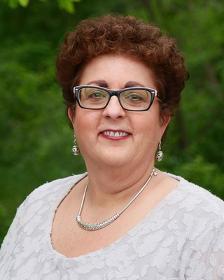 Photo of Shira Greenfield, LCPC, Counselor