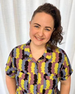 Photo of Abi Andrus, Clinical Social Work/Therapist, LICSW