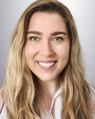 Photo of Dr. Chelsey Cohen, Psychologist, Psy.D