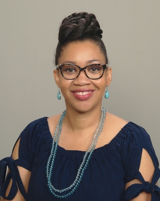 Photo of Elizabeth Harris, Psychologist, PhD