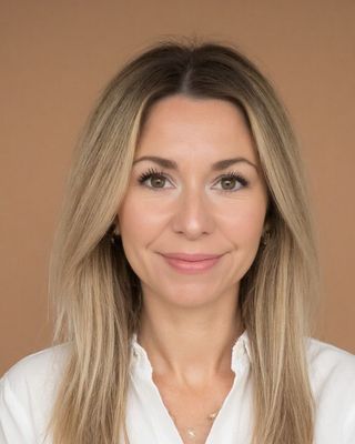 Photo of Ashley Lewis, Clinical Social Work/Therapist, LCSW