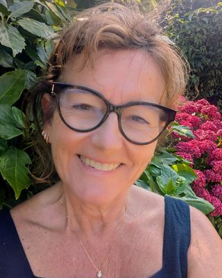 Photo of Karen Cunliffe, Counsellor, MNCPS Acc.