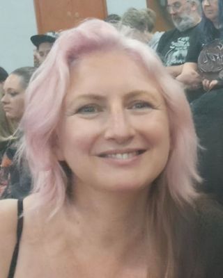 Photo of Persephone Moir, Counsellor, MSc, MBACP