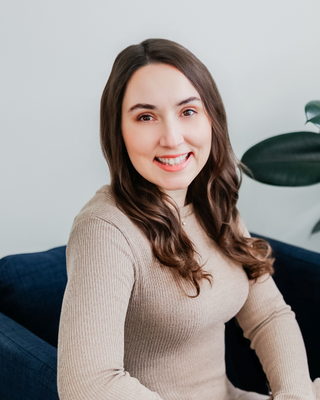 Photo of Carmen Dominguez, Psychologist