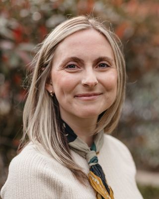 Photo of Laura Parsons, Pre-Licensed Professional