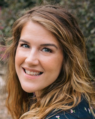 Photo of Kelly Pertzsch, Counselor in Minneapolis, MN