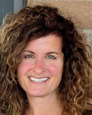 Photo of Sara Booth, Clinical Social Work/Therapist, LISW-S