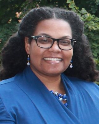 Photo of Dr. Fawn T. Robinson, Licensed Professional Counselor in Pittsburgh, PA