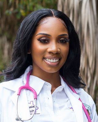 Photo of Carllisa Williams, Psychiatric Nurse Practitioner, FNP-C