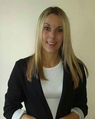 Photo of Ashley Lowings, Counsellor in RH3, England
