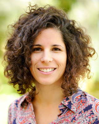 Photo of Nina Zurawski, MSW, LCSW, Clinical Social Work/Therapist