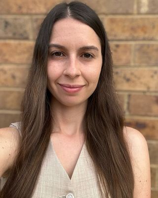 Photo of Ashley Grigoriadis, Psychologist, MPsych, PsyBA - Ed. Psych.