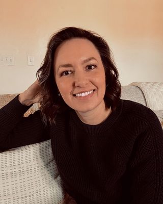 Photo of Jennifer Cerda, Marriage & Family Therapist, LMFT