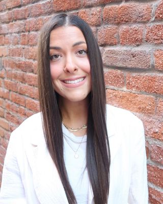 Photo of Sage McEntee, Marriage & Family Therapist Associate, MA, LMFTA