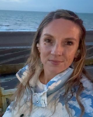 Photo of Jess Wright, Psychotherapist, MSc, MBABCP