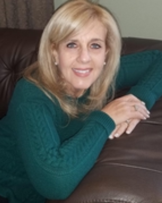 Photo of Ester Cox, Clinical Social Work/Therapist, LCSW