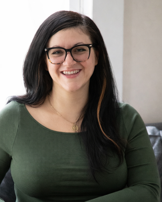 Photo of Lauren Gallitto, Clinical Social Work/Therapist, MSW, LSW