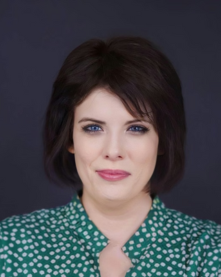 Photo of Jen Warshawsky, Licensed Clinical Mental Health Counselor, LCMHC