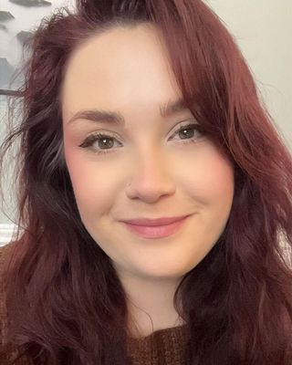 Photo of Paige MacRae, Registered Psychotherapist (Qualifying), BAH, MACP