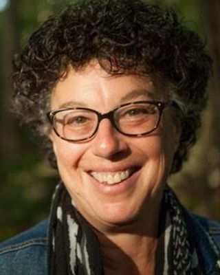 Photo of Linda H Robinson, Clinical Social Work/Therapist, LCSW, MA